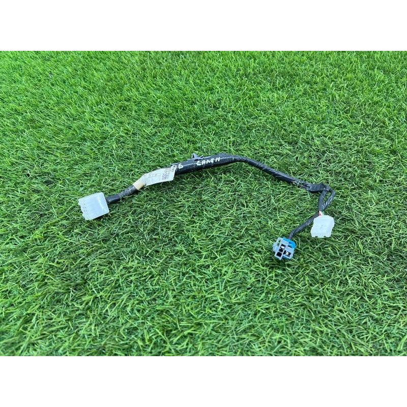 Проводка прикуривателя и разъёма aux (электрика) Mazda 6 GH 2008 2.0 RF7J GS8S6705Y