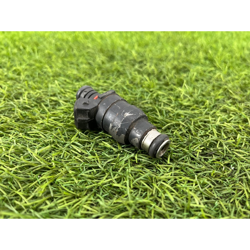 Форсунка топливная (топливная система) BMW 7-series E38 13641747406