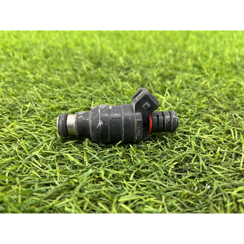 Форсунка топливная (топливная система) BMW 7-series E38 13641747406