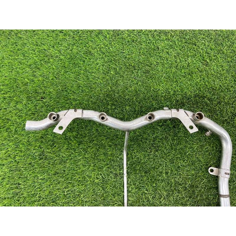 Топливная рампа (топливная система) BMW 5-series E39 13531432530