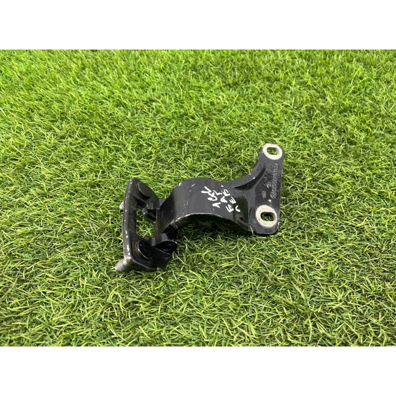 Петля багажника (кузов и элементы) Mercedes-Benz GL X164 2012 4.6 A1647401337