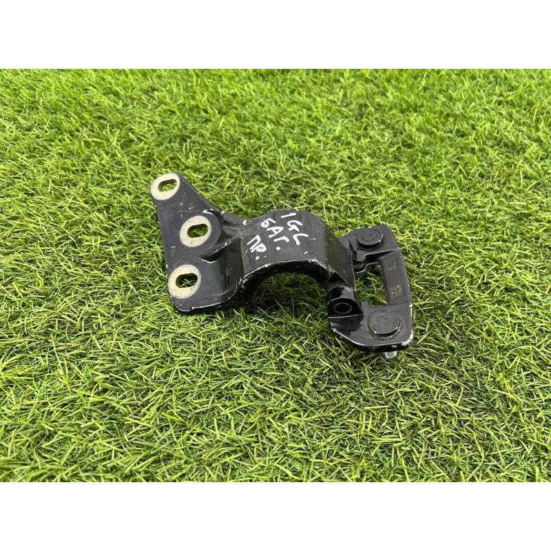 Петля багажника (кузов и элементы) Mercedes-Benz GL X164 2012 4.6 A1647401837