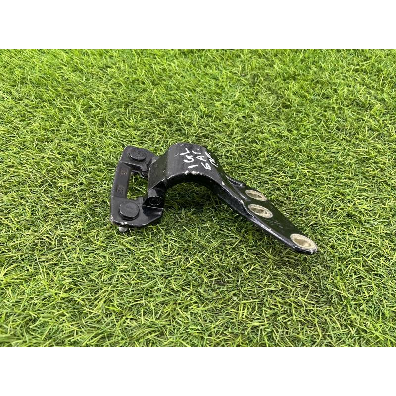 Петля багажника (кузов и элементы) Mercedes-Benz GL X164 2012 4.6 A1647401837