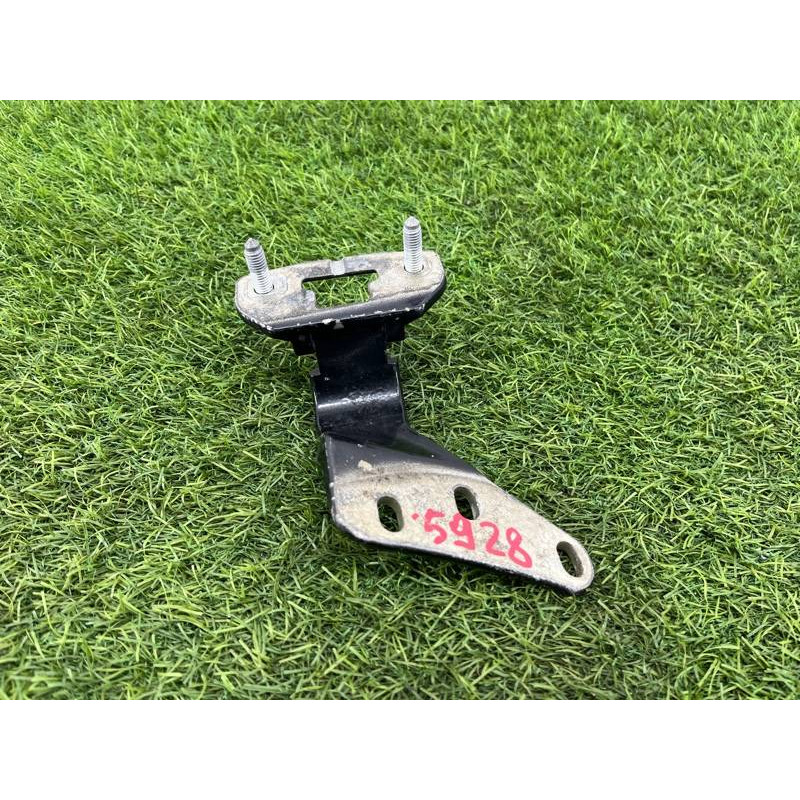 Петля багажника (кузов и элементы) Mercedes-Benz GL X164 2012 4.6 A1647401837