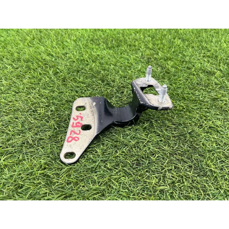 Петля багажника (кузов и элементы) Mercedes-Benz GL X164 2012 4.6 A1647401837