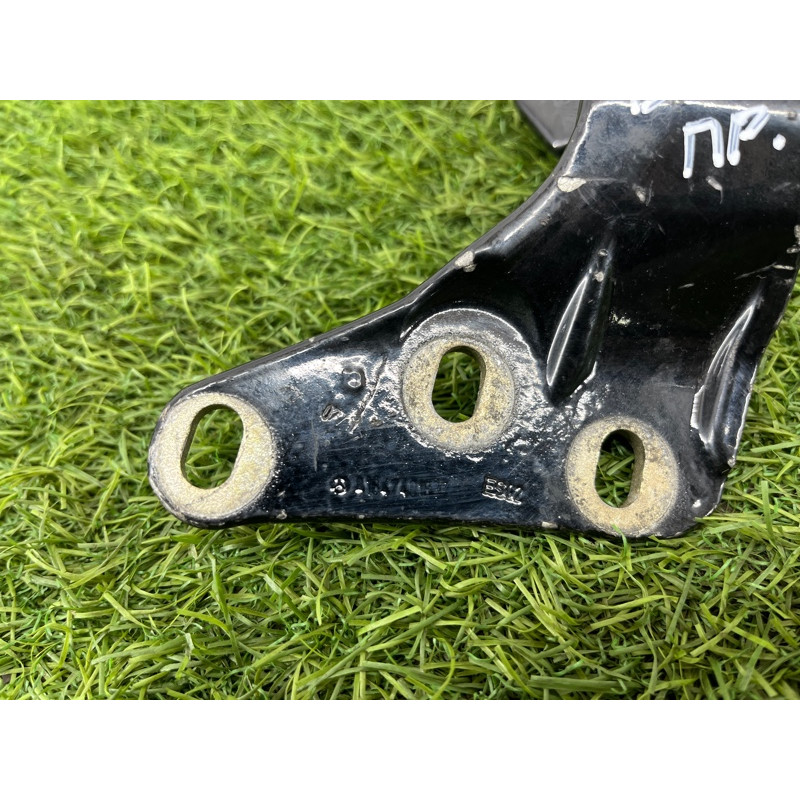 Петля багажника (кузов и элементы) Mercedes-Benz GL X164 2012 4.6 A1647401837