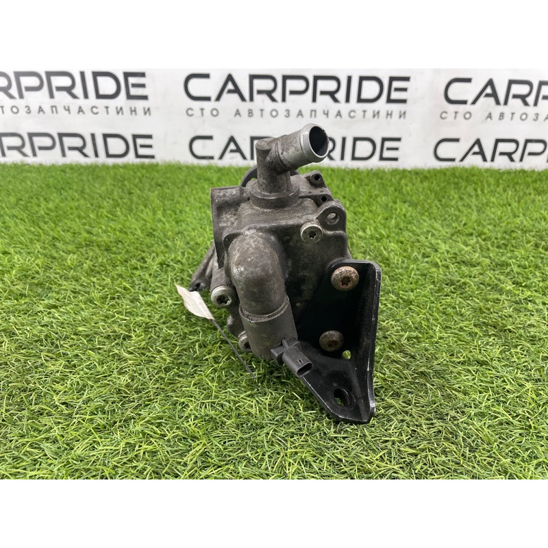 Насос гидроусилителя руля (рулевое управление) BMW 5-series F10 2011 3.0 N55B30 32416794350