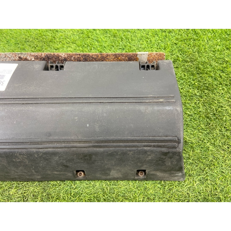 Корпус воздушного фильтра (впускная система) BMW 5-series E34 13712245562