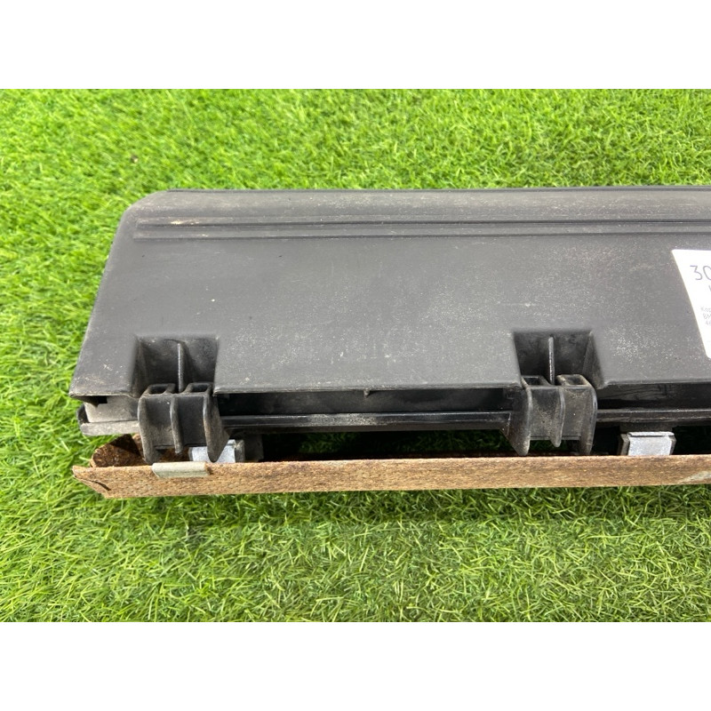 Корпус воздушного фильтра (впускная система) BMW 5-series E34 13712245562