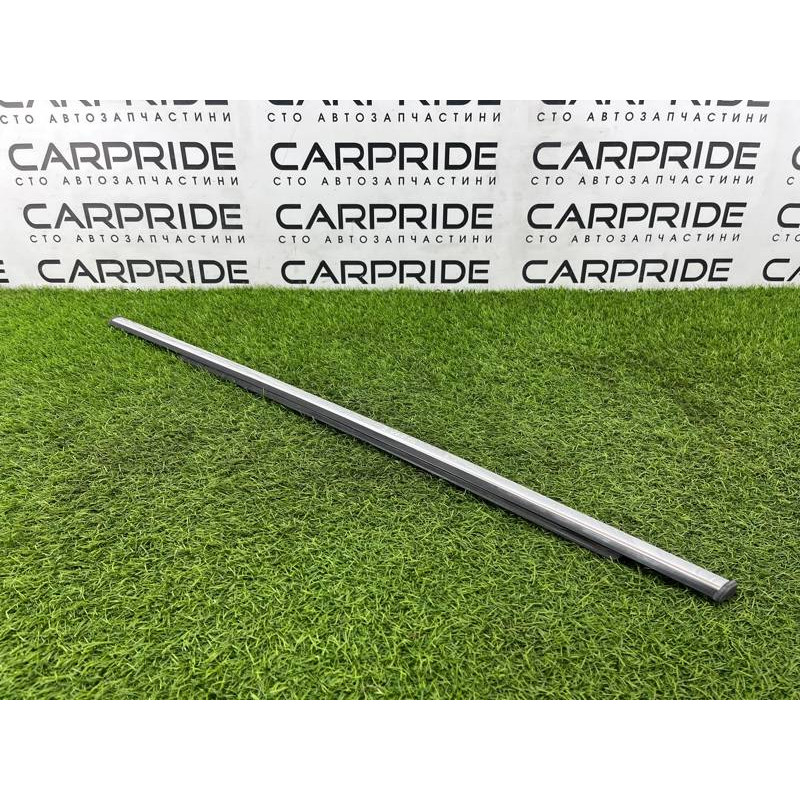 Молдинг скла (кузов і елементи) Opel Vectra C 2008 2.2 YH 24431721