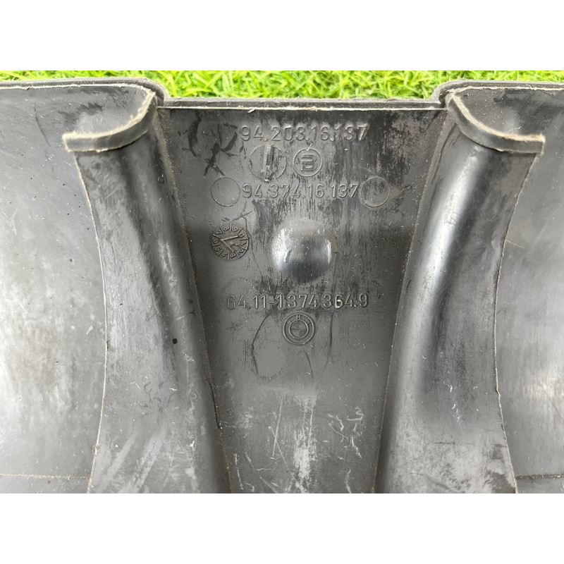 Крышка корпуса печки (отопление и кондиционирование) BMW 5-series E34 1994 M50B25 64111374364