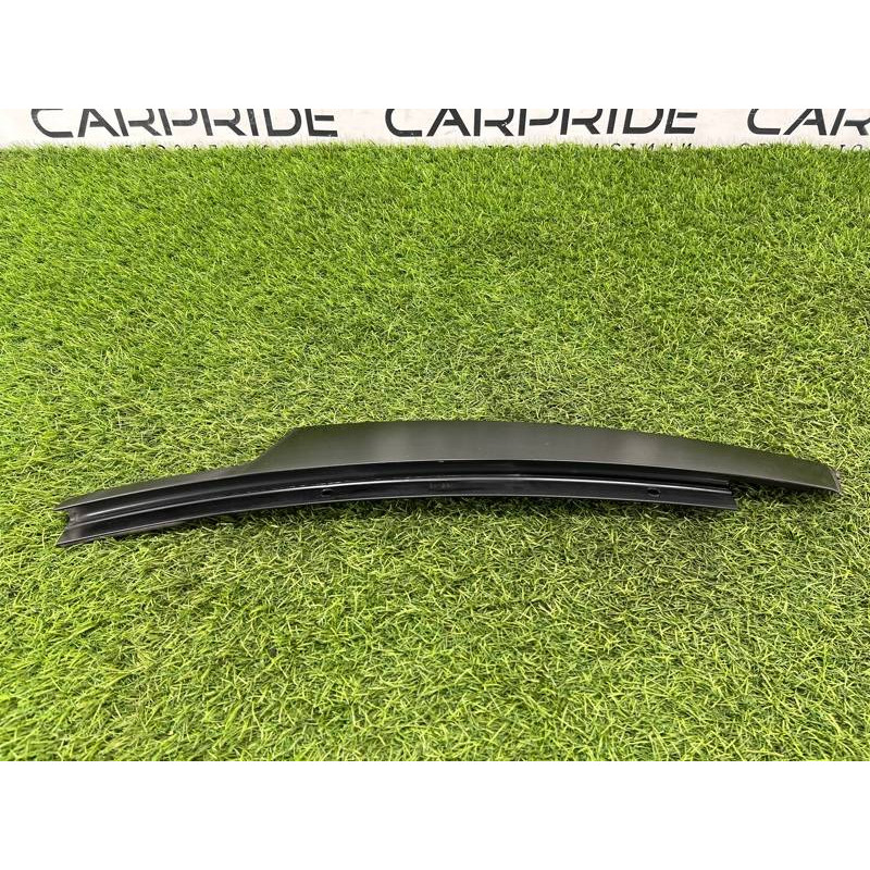 Накладка двери боковая (кузов и элементы) BMW 5-series F10 2011 N63B44 51337182272