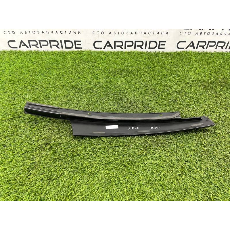 Накладка двери боковая (кузов и элементы) BMW 5-series F10 2011 N63B44 51337182272