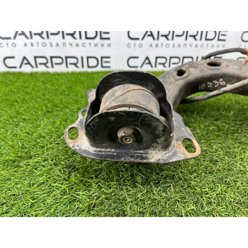 Цапфа подвески (подвеска) BMW 3-series E36 33321090449