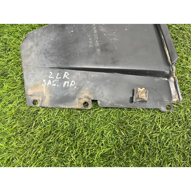 Подкрылок (кузов и элементы) LAND ROVER Range Rover P38 1996 4.6 Lucas ANR3045