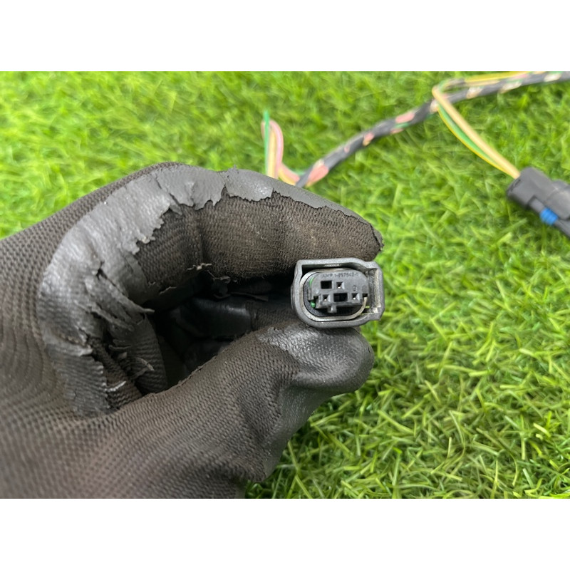 Проводка бампера (электрика) PEUGEOT 607 1 2002 3.0i V6 6528N4