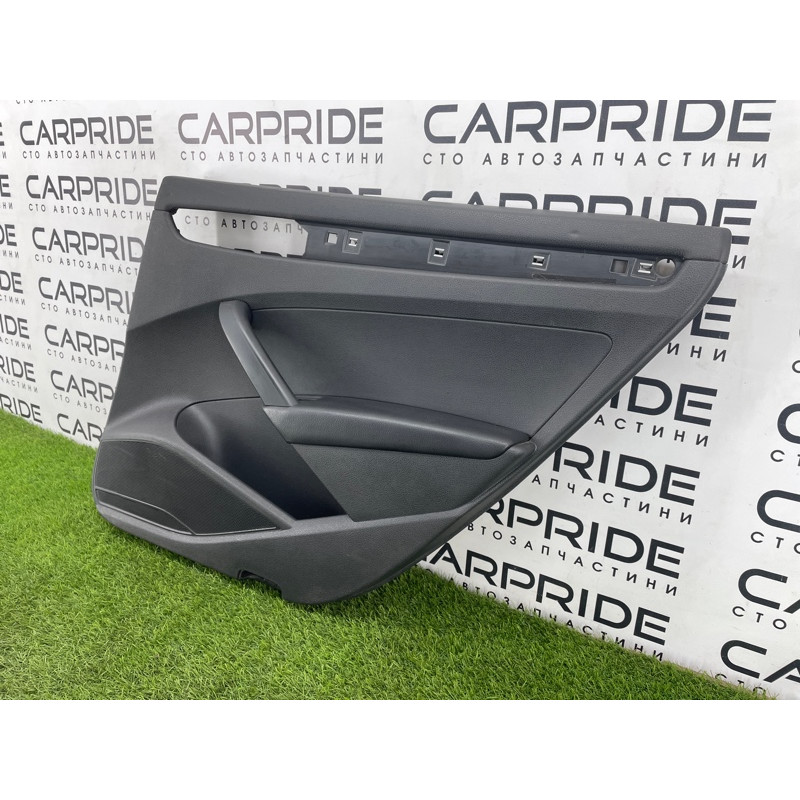 Дверная карта (салон) Volkswagen Passat B7 2013 2.5 561867212