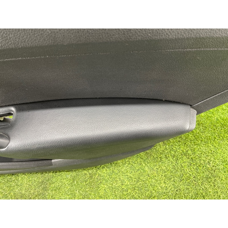 Дверная карта (салон) Volkswagen Passat B7 2013 2.5 561867212