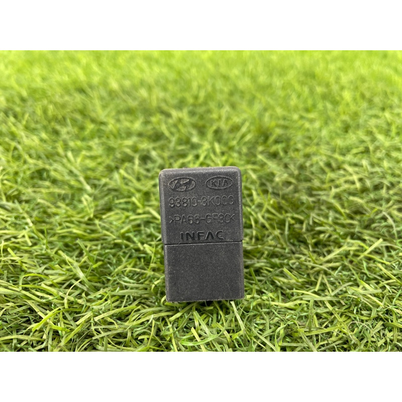 Концевик педали тормоза (электрика / датчики) Hyundai Santa Fe SM 2005 2.0 938103K000