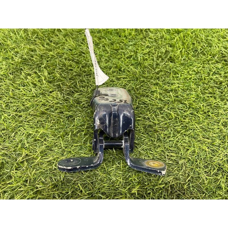 Петля двери (кузов и элементы) Cadillac Xt5 1 2016 3.6