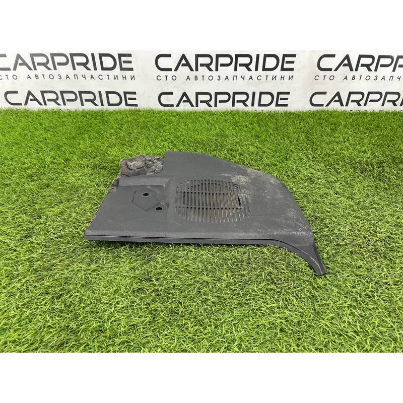 Обшивка стойки нижняя (салон) BMW 3-series E30 M21d24 51431942971