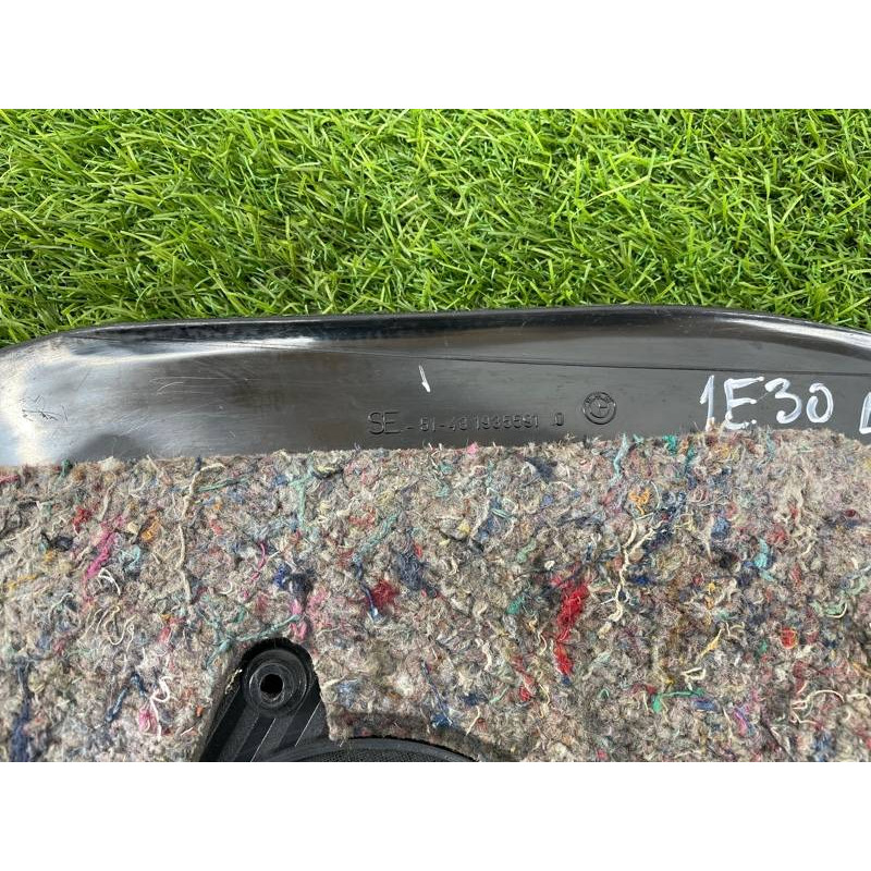 Обшивка стойки нижняя (салон) BMW 3-series E30 M21d24 51431942971