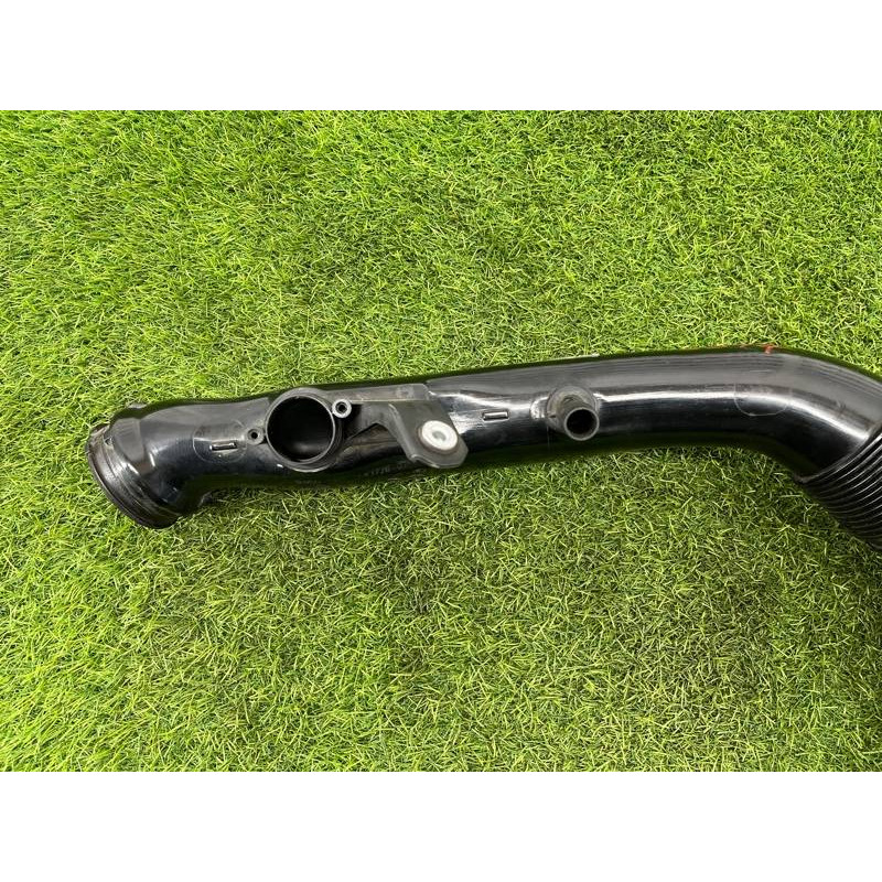 Патрубок воздушного фильтра (впускная система) BMW 5-series F10 2011 3.0 N55B30 13717583726