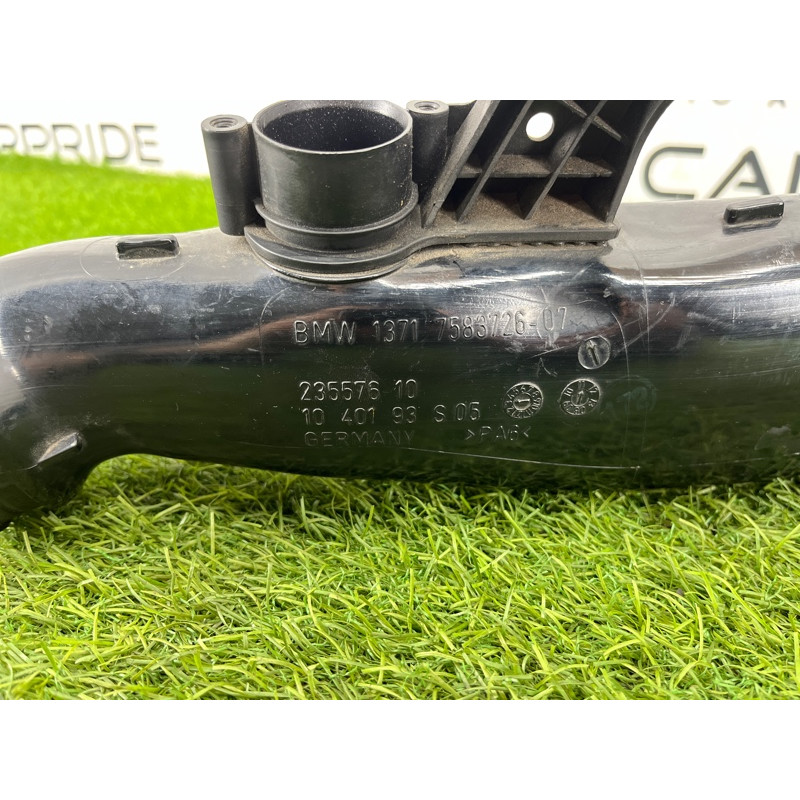 Патрубок воздушного фильтра (впускная система) BMW 5-series F10 2011 3.0 N55B30 13717583726