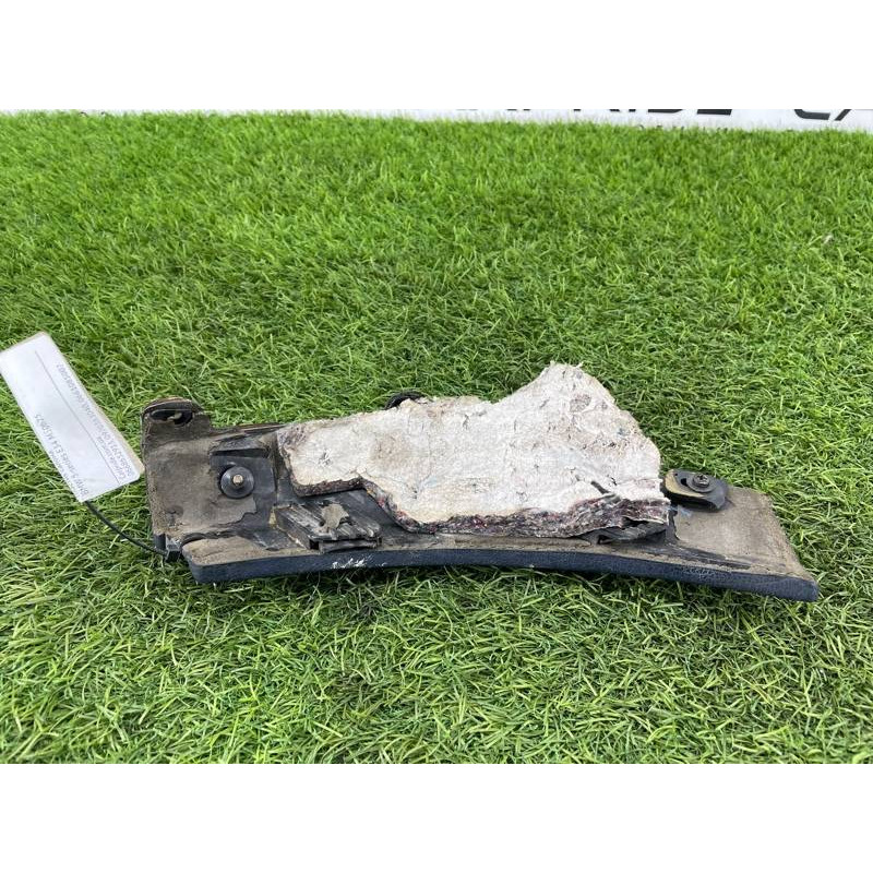 Накладка торпеди (салон) BMW 5-series E34