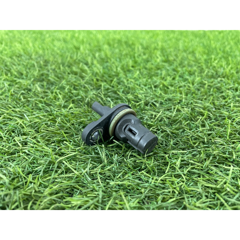 Датчик положения распредвала (электрика двигателя) BMW 5-series F10 2013 N63B44 13627525014