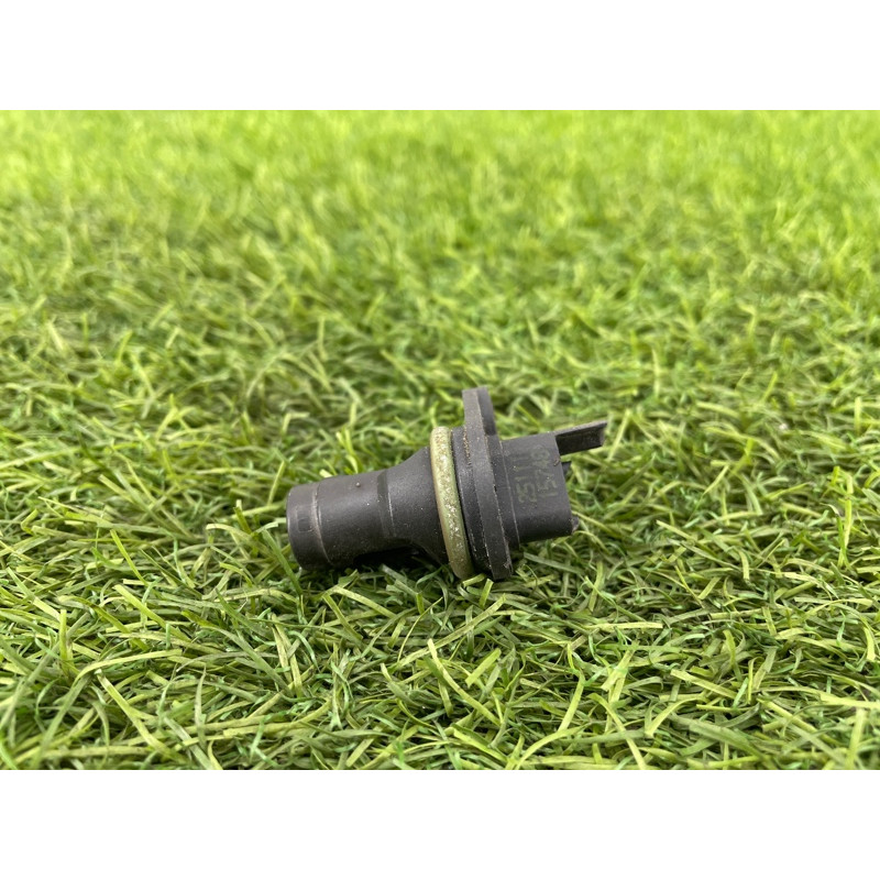 Датчик положения распредвала (электрика двигателя) BMW 5-series F10 2013 N63B44 13627525014