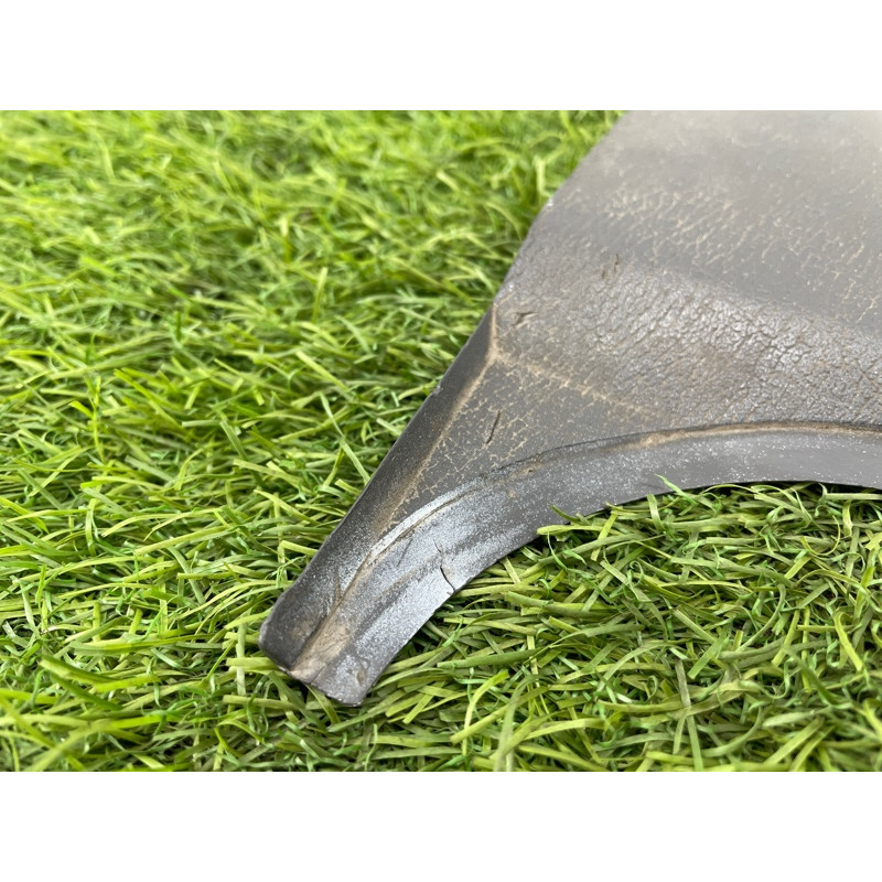 Обшивка стойки нижняя (салон) BMW 3-series E30 M21d24 51431942972