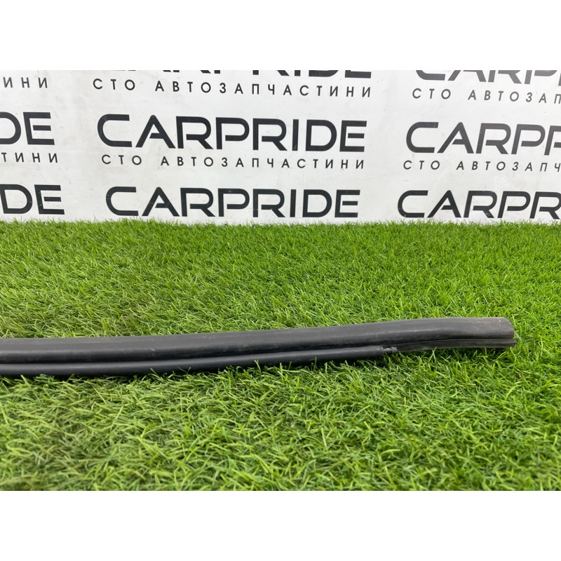 Уплотнитель капота (кузов и элементы) PEUGEOT 607 1 2002 3.0i V6 790899