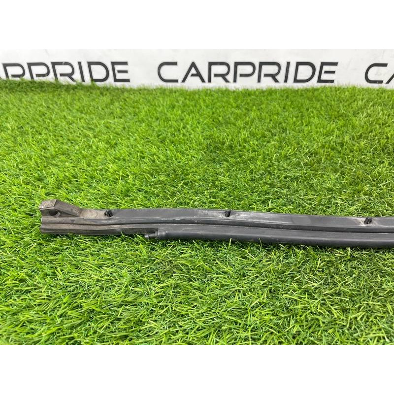 Уплотнитель капота (кузов и элементы) PEUGEOT 607 1 2002 3.0i V6 790899