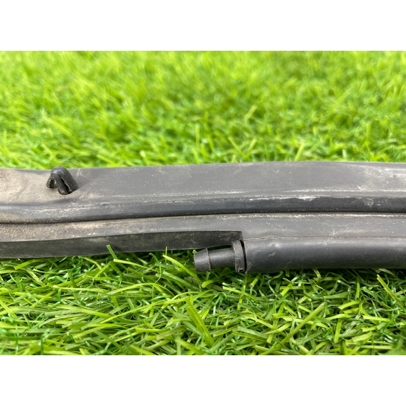 Уплотнитель капота (кузов и элементы) PEUGEOT 607 1 2002 3.0i V6 790899