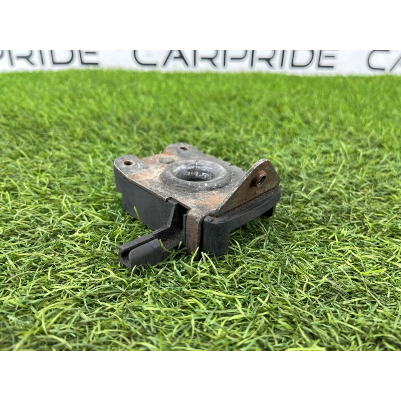 Замок капота (кузов і елементи) BMW 3-series E36 51238122270