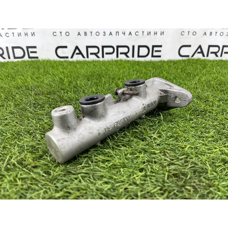 Главный тормозной цилиндр (тормозная система) Hyundai Santa Fe SM 2005 2.0 5911026050