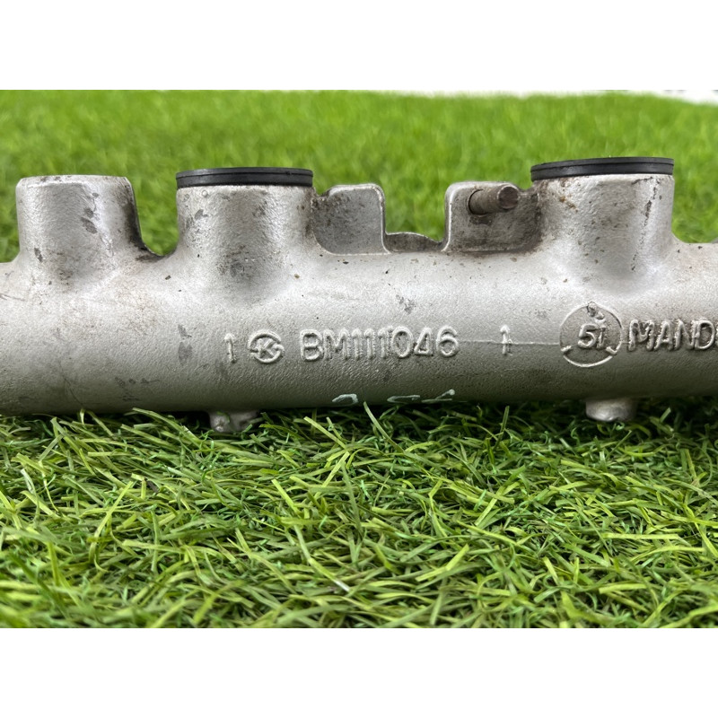 Главный тормозной цилиндр (тормозная система) Hyundai Santa Fe SM 2005 2.0 5911026050