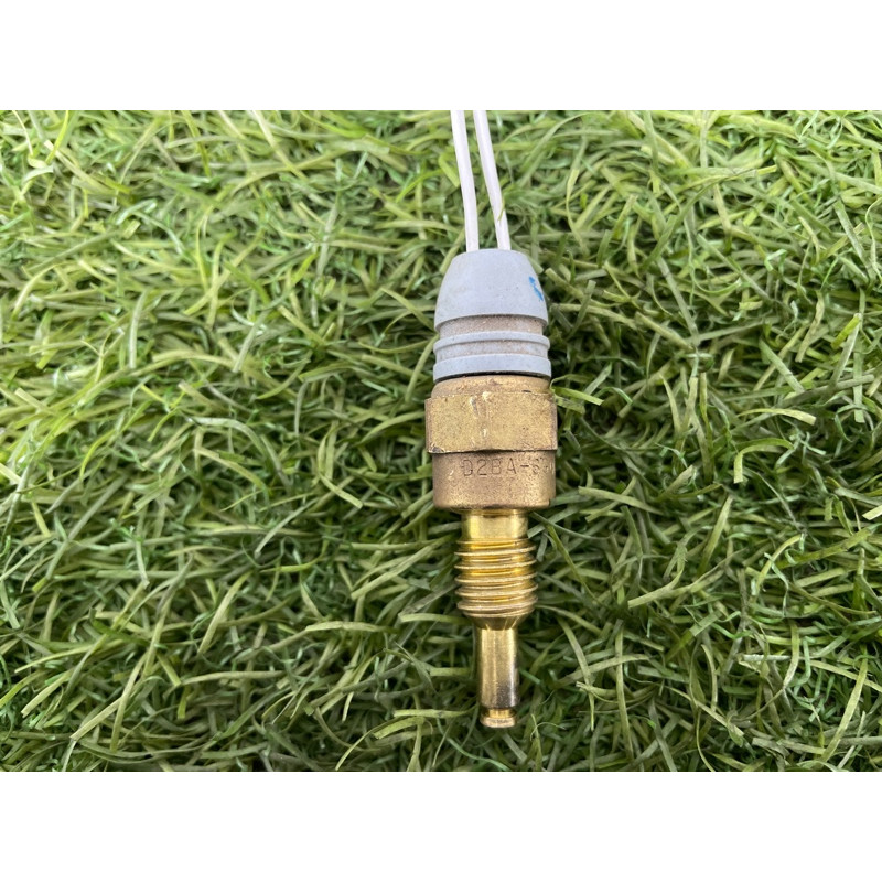 Датчик температуры охлаждающей жидкости (электрика / датчики) FORD Focus MK3 2016 1.0 D2BZ6G004A