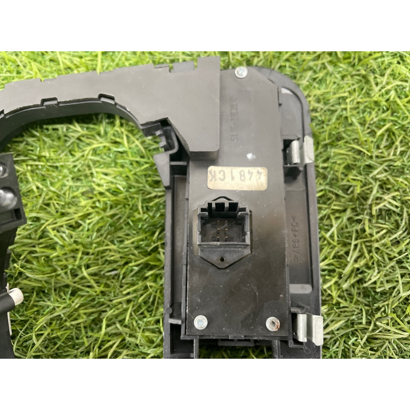 Рамка АКПП (салон) BMW 7-series E38 51168163810