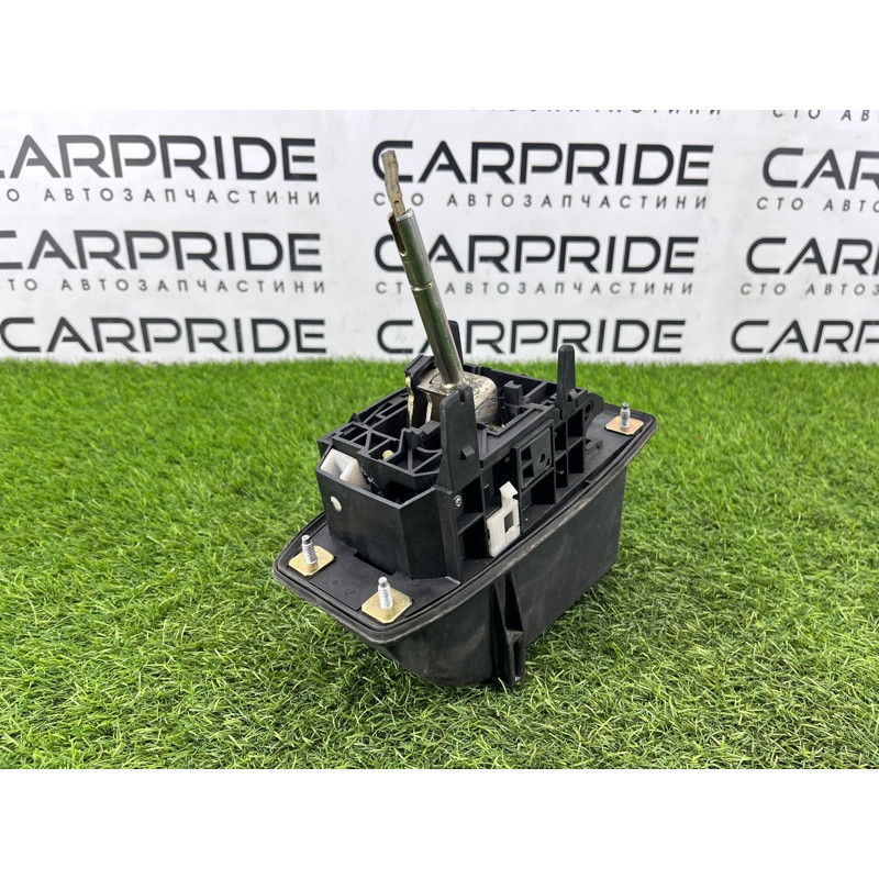 Кулиса КПП (трансмиссия) AUDI A6 C5 2001 2.5 AKE 4B0713041K