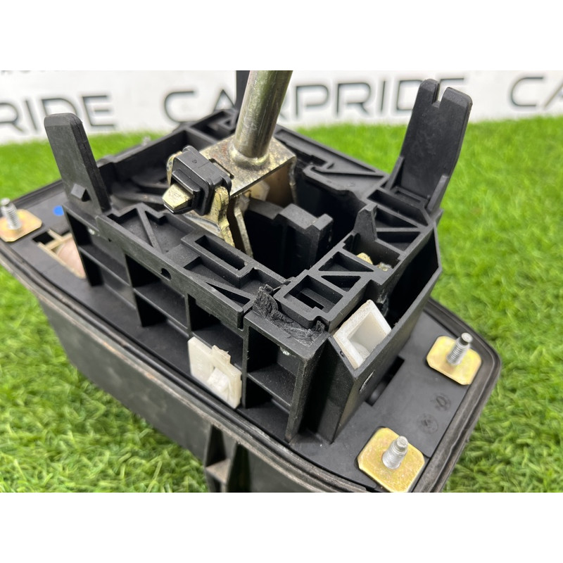 Кулиса КПП (трансмиссия) AUDI A6 C5 2001 2.5 AKE 4B0713041K