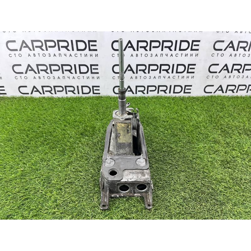 Кулиса КПП (трансмиссия) Volkswagen Golf 1K 2004 2.0 BKD 1K0711061A