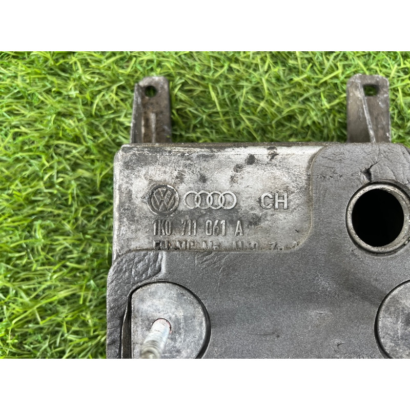 Кулиса КПП (трансмиссия) Volkswagen Golf 1K 2004 2.0 BKD 1K0711061A