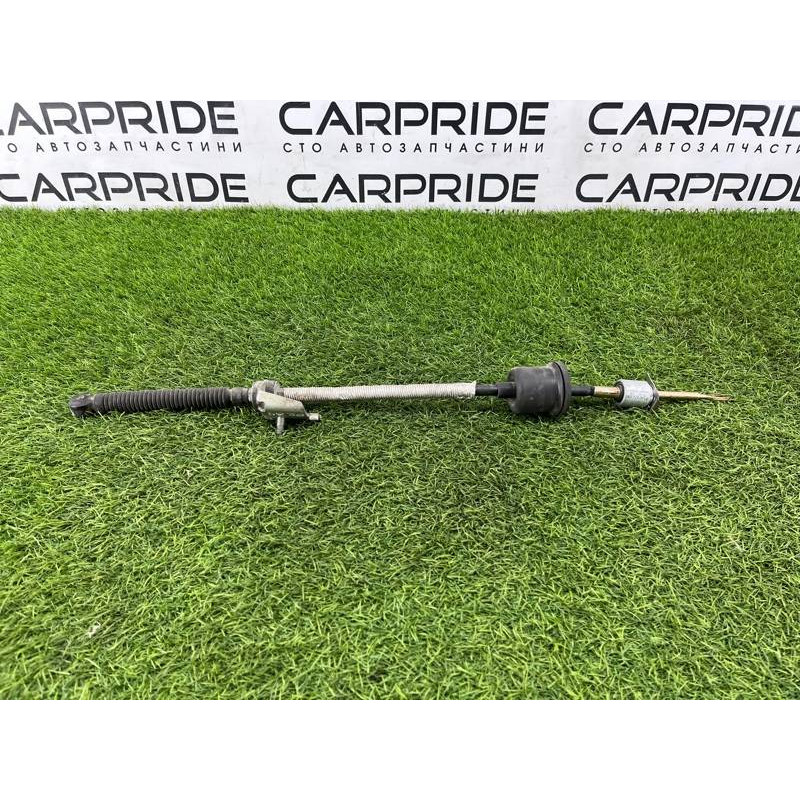 Трос переключения передач (трансмиссия) AUDI A4 B6 2.4BDV 8E0713265M