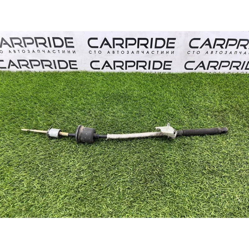 Трос переключения передач (трансмиссия) AUDI A4 B6 2.4BDV 8E0713265M