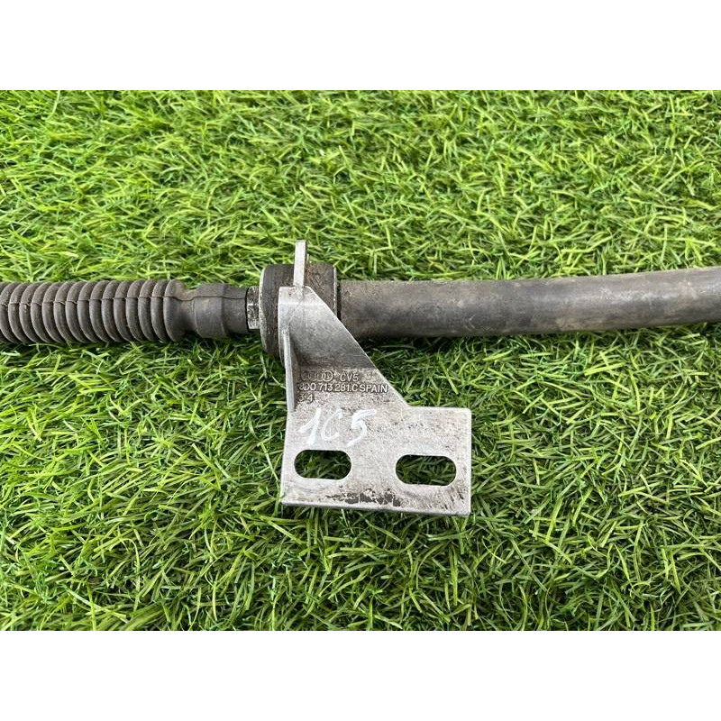 Трос переключения передач (трансмиссия) AUDI A6 C5 2001 2.5 AKE 4B0713265D