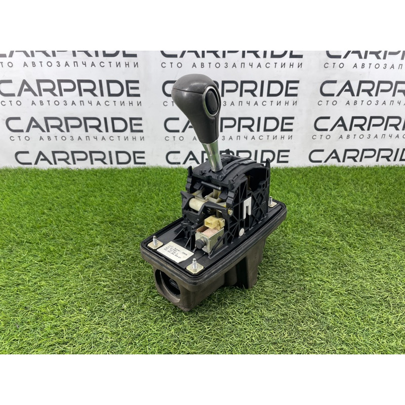 Кулиса КПП (трансмиссия) AUDI A4 B6 2.4BDV 8E1713041G