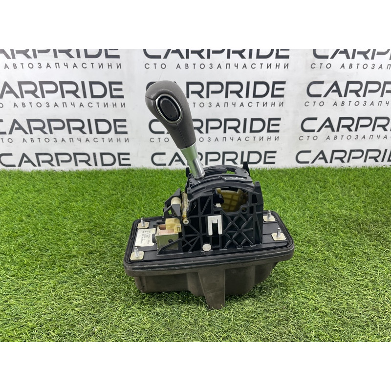 Кулиса КПП (трансмиссия) AUDI A4 B6 2.4BDV 8E1713041G