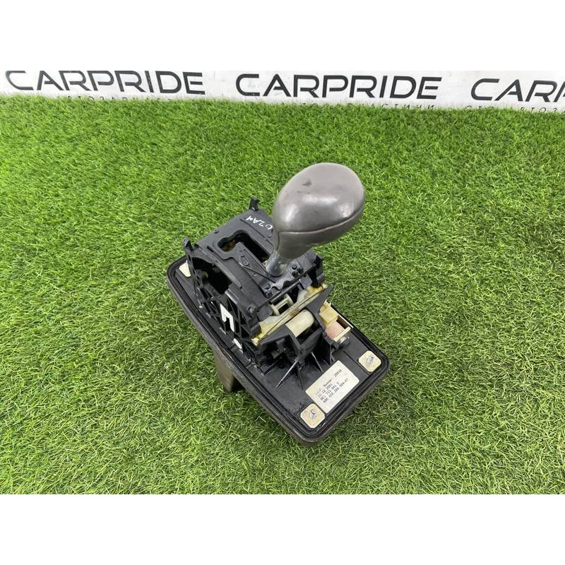 Кулиса КПП (трансмиссия) AUDI A4 B6 2.4BDV 8E1713041G